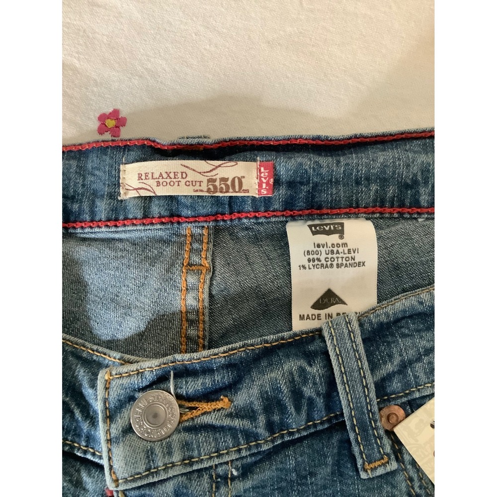 Levis 550 Relaxed Boot Cut Jeans Womens 18W Medium Wash Stretch Denim 291018-334 - Picture 11 of 14